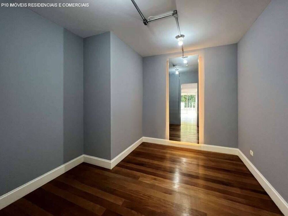Sobrado à venda com 4 quartos, 1249m² - Foto 20