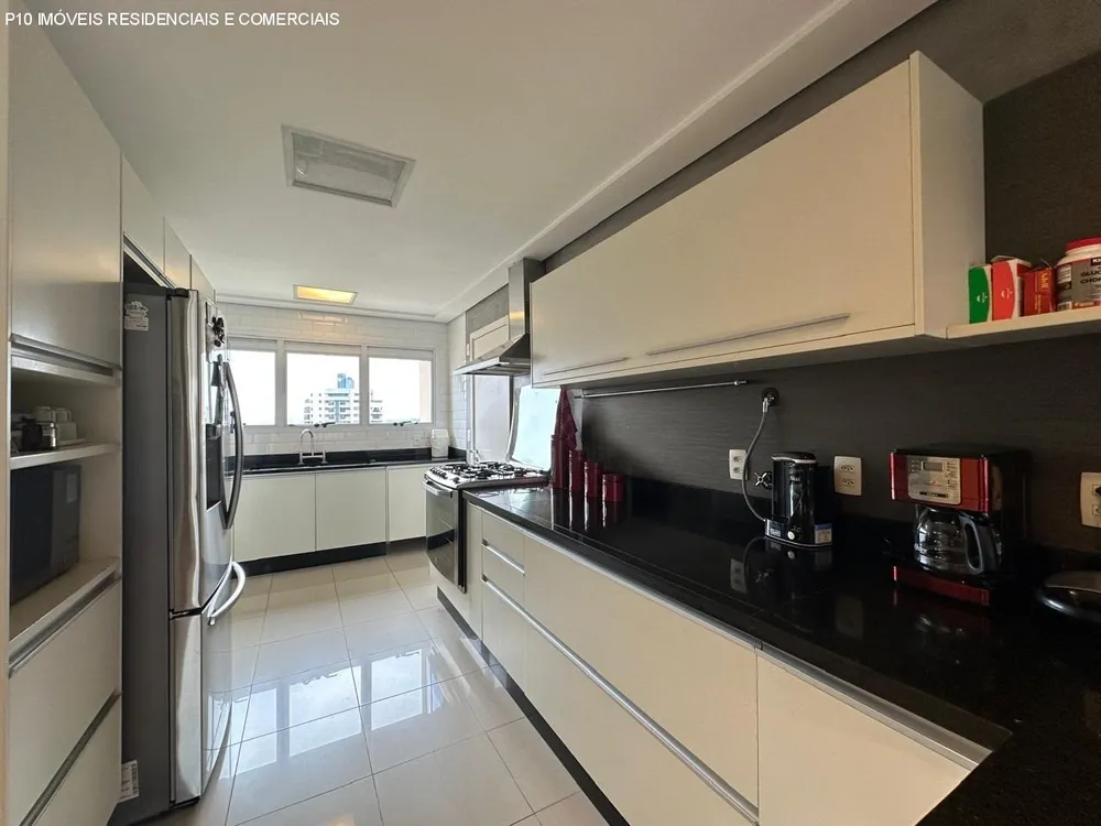 Apartamento, 4 quartos, 211 m² - Foto 6