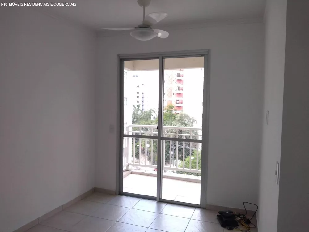 Apartamento à venda com 2 quartos, 50m² - Foto 3