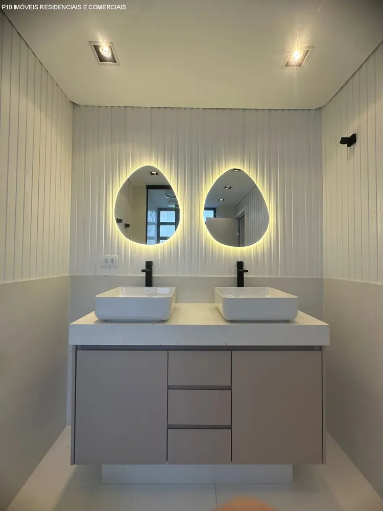 Apartamento, 3 quartos, 180 m² - Foto 1