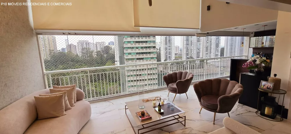 Apartamento à venda com 3 quartos, 238m² - Foto 6