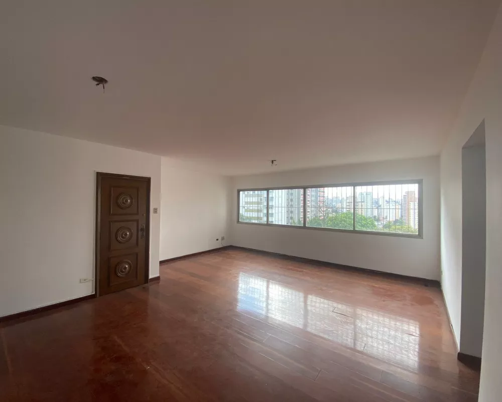 Apartamento à venda com 4 quartos, 234m² - Foto 3