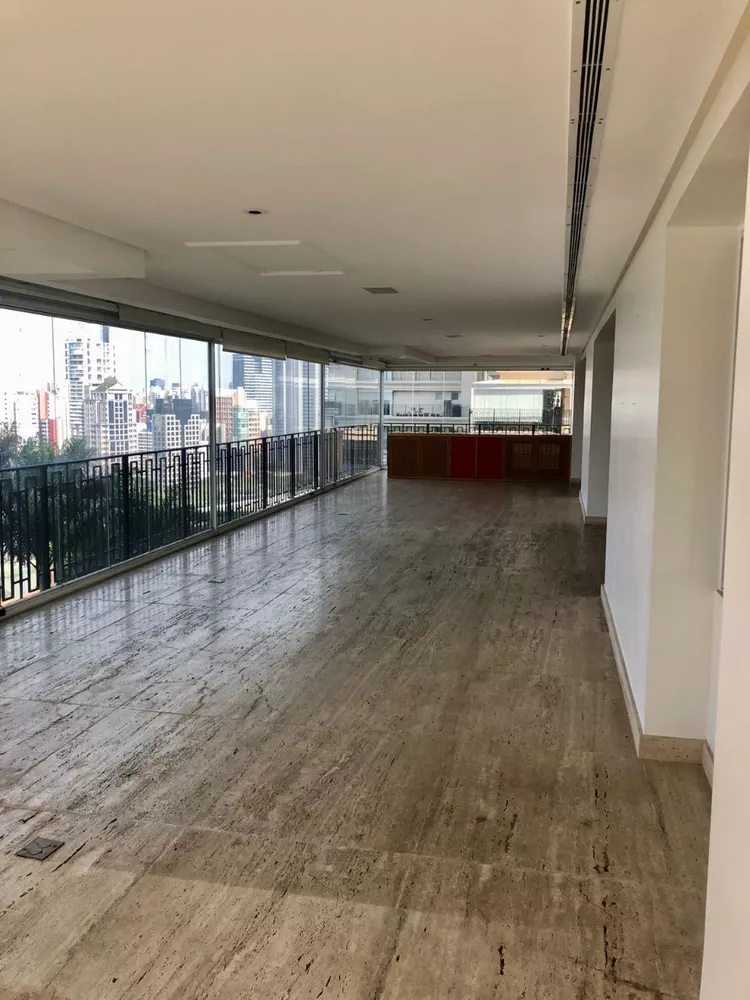 Apartamento à venda com 3 quartos, 445m² - Foto 3