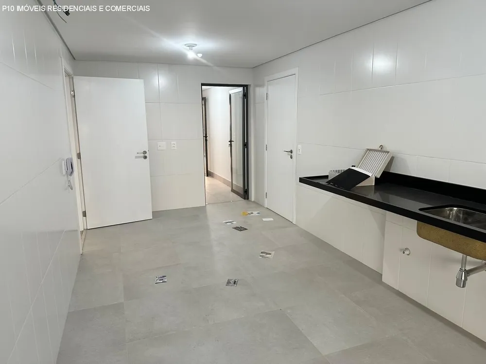 Apartamento, 4 quartos, 330 m² - Foto 1