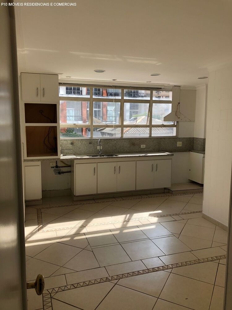 Apartamento, 3 quartos, 200 m² - Foto 4