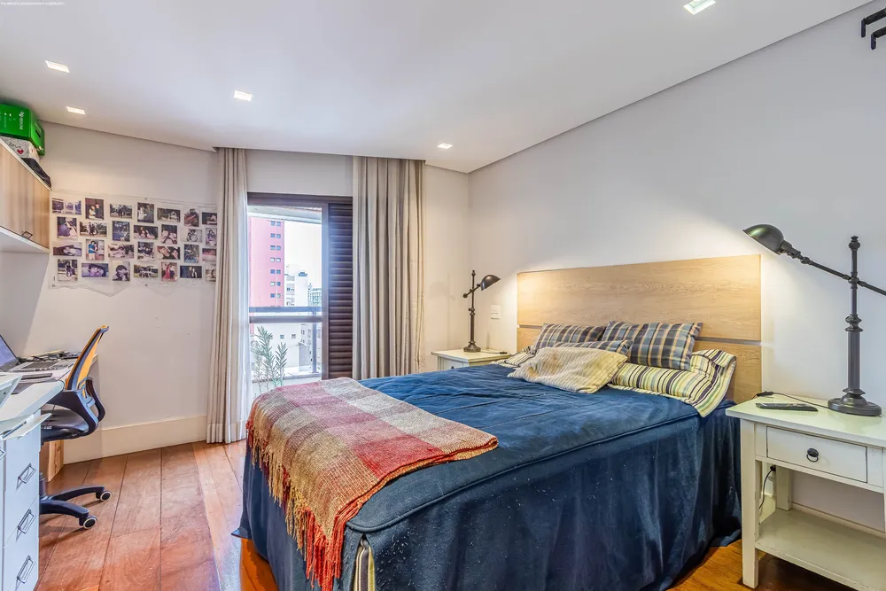 Apartamento, 3 quartos, 190 m² - Foto 1