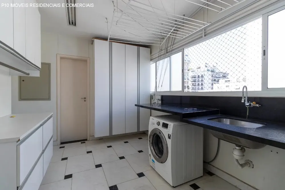 Apartamento, 3 quartos, 245 m² - Foto 3