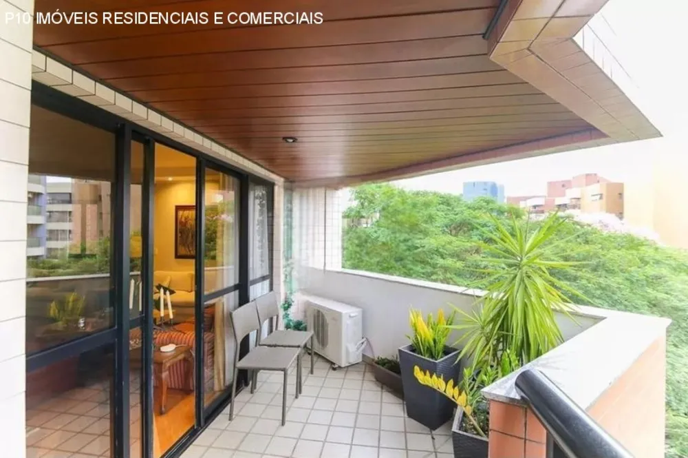 Apartamento, 3 quartos, 212 m² - Foto 1
