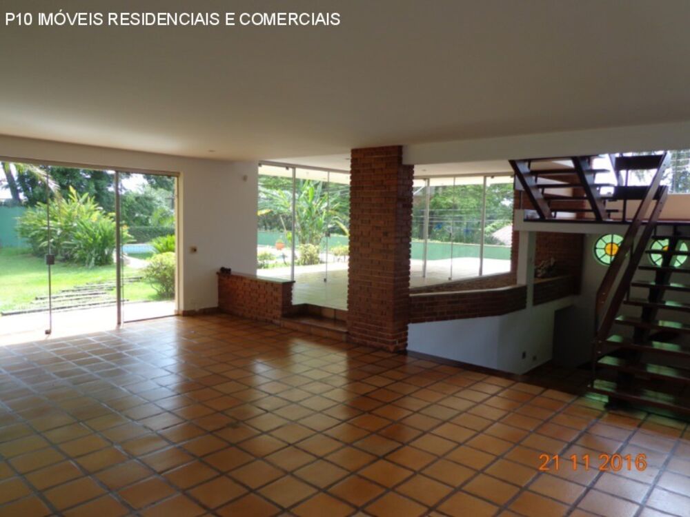 Sobrado à venda com 5 quartos, 1200m² - Foto 3