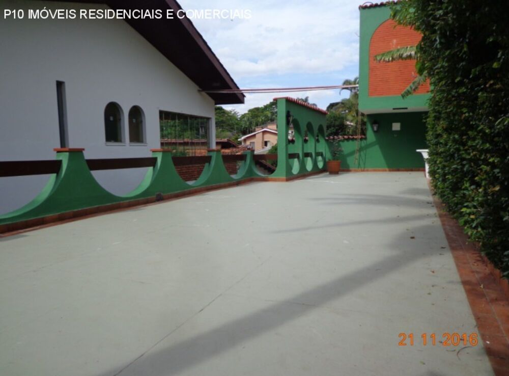 Sobrado à venda com 5 quartos, 1200m² - Foto 2