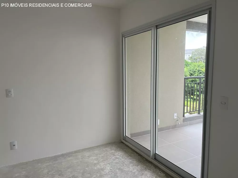 Apartamento à venda com 2 quartos, 66m² - Foto 3