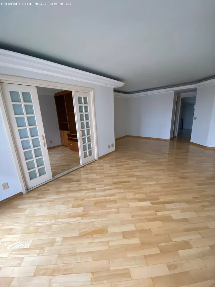 Apartamento à venda com 3 quartos, 100m² - Foto 3