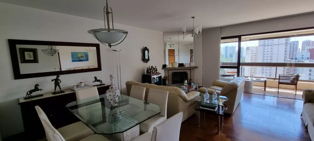 Apartamento à venda com 4 quartos, 226m² - Foto 4