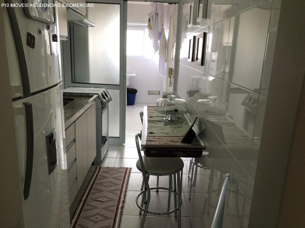 Apartamento à venda com 3 quartos, 80m² - Foto 14