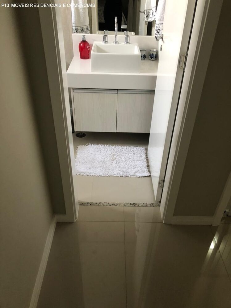 Apartamento à venda com 3 quartos, 80m² - Foto 23