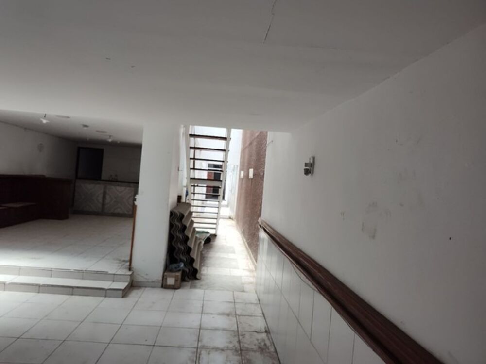 Casa, 3 quartos, 231 m² - Foto 2