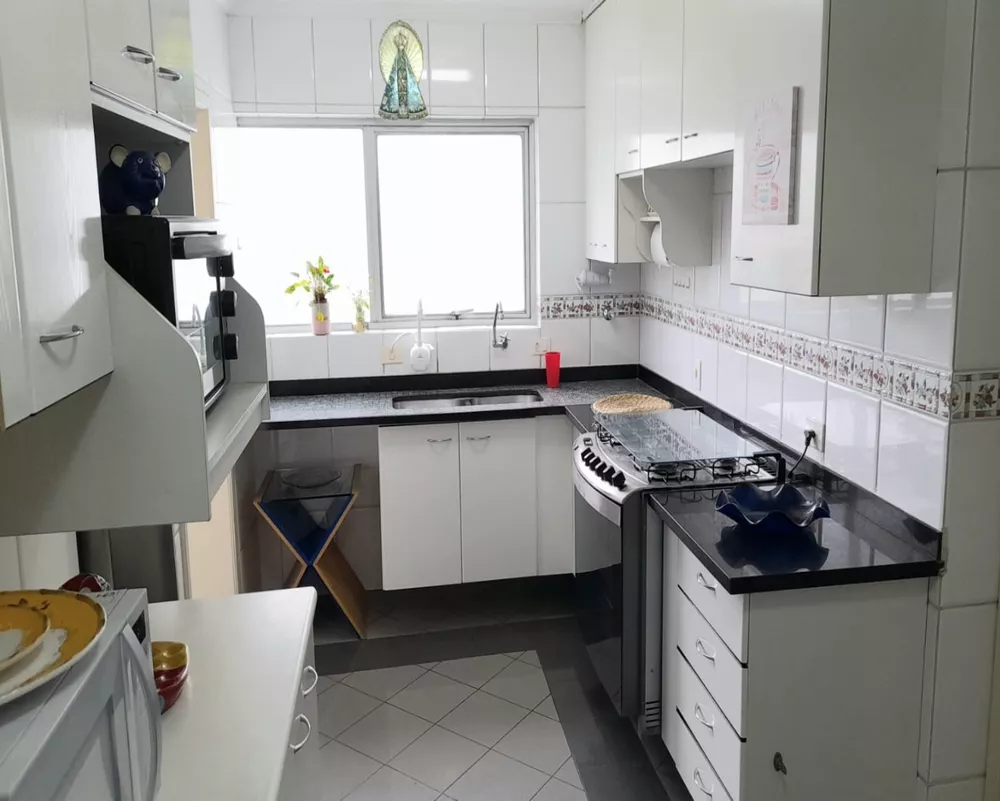 Apartamento à venda com 3 quartos, 170m² - Foto 18