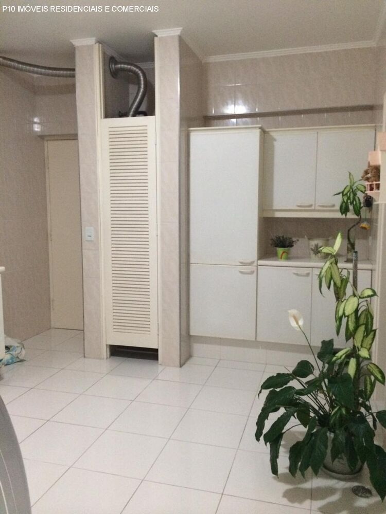 Apartamento, 4 quartos, 240 m² - Foto 2