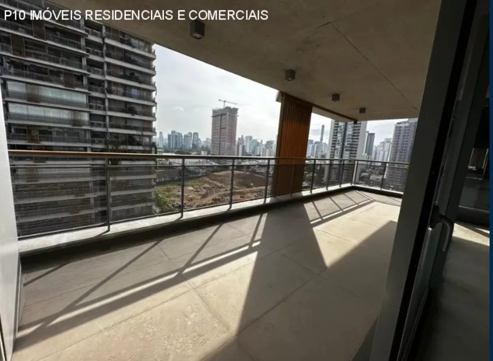 Apartamento à venda com 3 quartos, 167m² - Foto 1