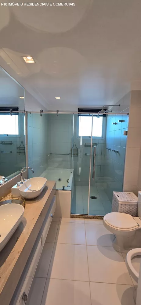 Apartamento à venda com 3 quartos, 223m² - Foto 16