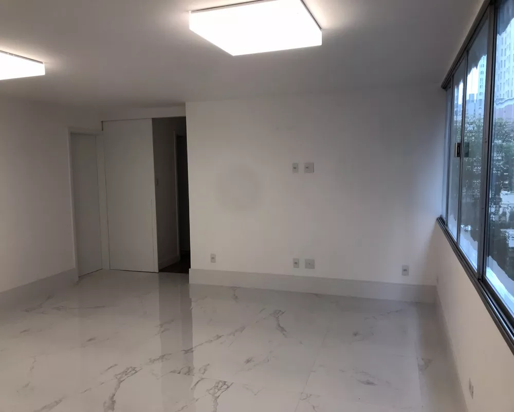 Apartamento à venda com 4 quartos, 120m² - Foto 1