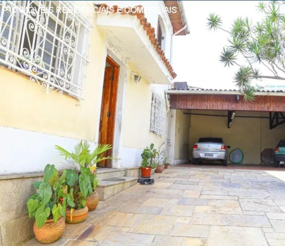 Sobrado à venda com 4 quartos, 400m² - Foto 1