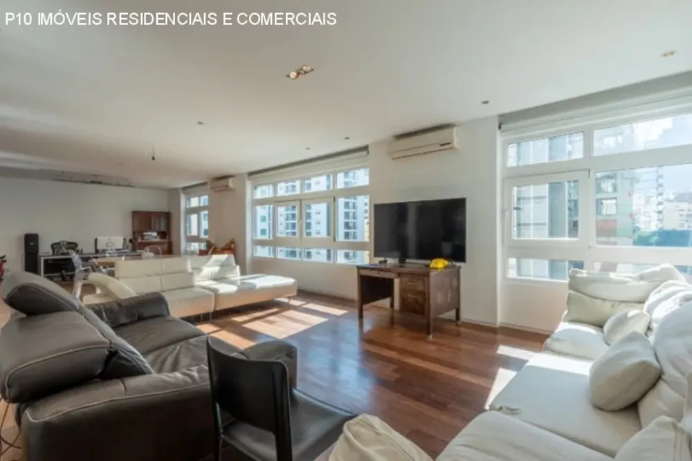 Apartamento à venda com 3 quartos, 239m² - Foto 2