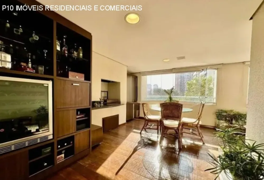 Apartamento, 3 quartos, 206 m² - Foto 2