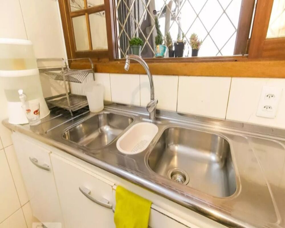 Sobrado, 4 quartos, 212 m² - Foto 1