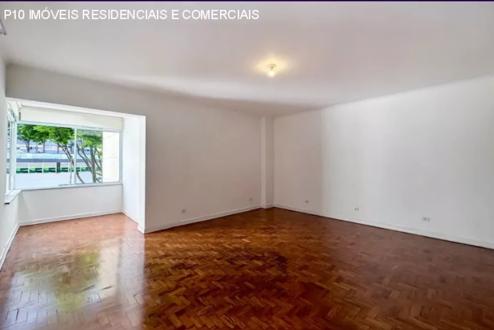 Apartamento à venda com 4 quartos, 204m² - Foto 2