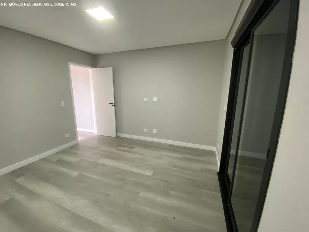 Casa à venda com 3 quartos, 105m² - Foto 17