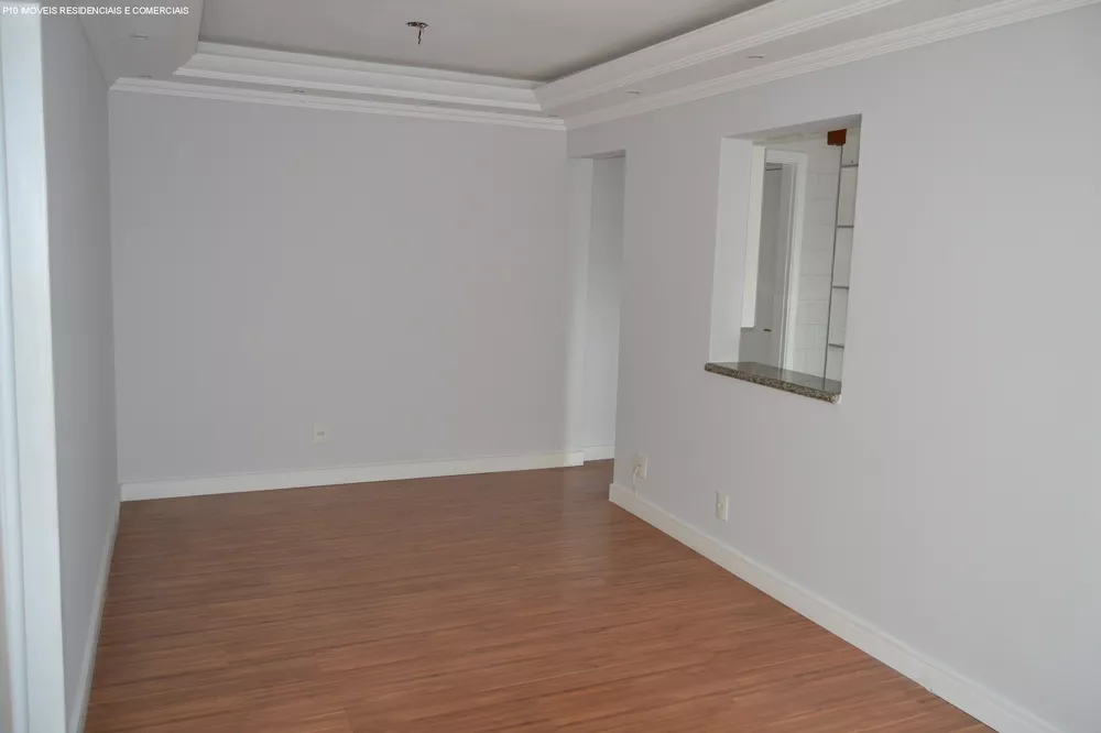 Apartamento à venda com 2 quartos, 76m² - Foto 3