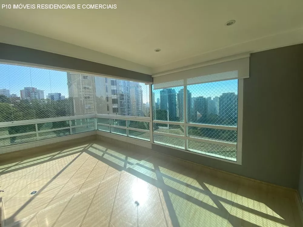 Apartamento à venda com 4 quartos, 255m² - Foto 3