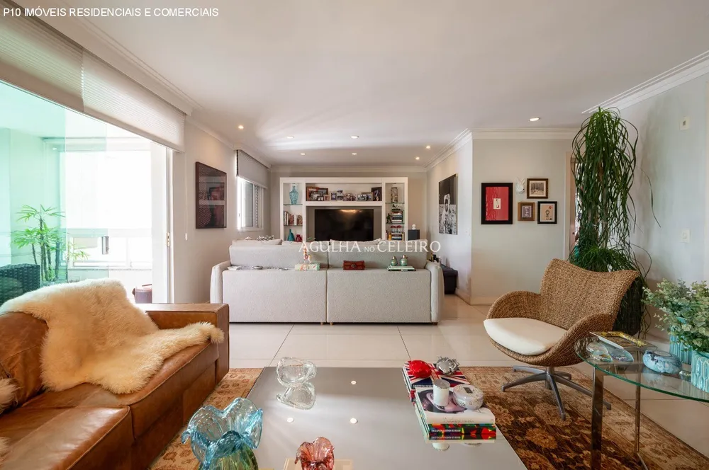 Apartamento, 3 quartos, 189 m² - Foto 4