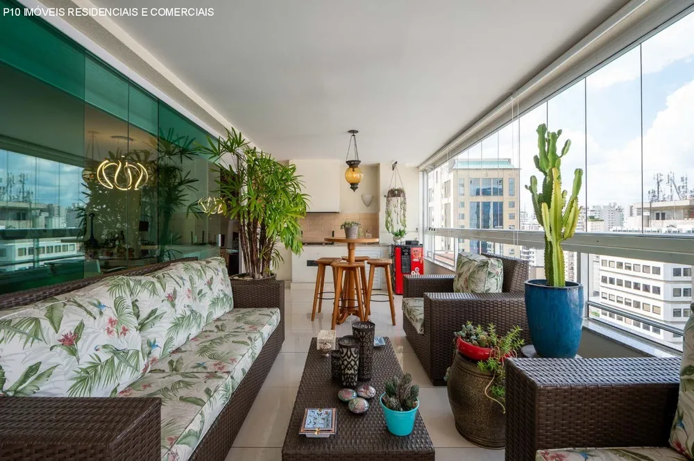 Apartamento, 3 quartos, 189 m² - Foto 2