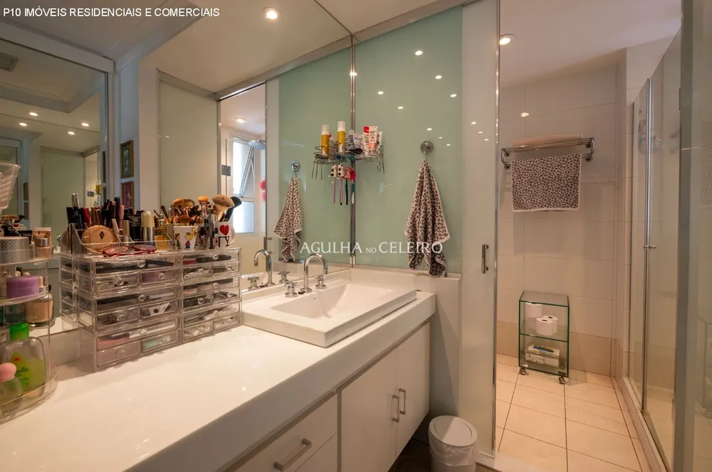 Apartamento, 3 quartos, 189 m² - Foto 8