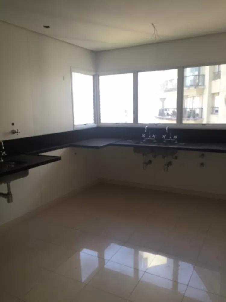 Apartamento à venda com 4 quartos, 425m² - Foto 11