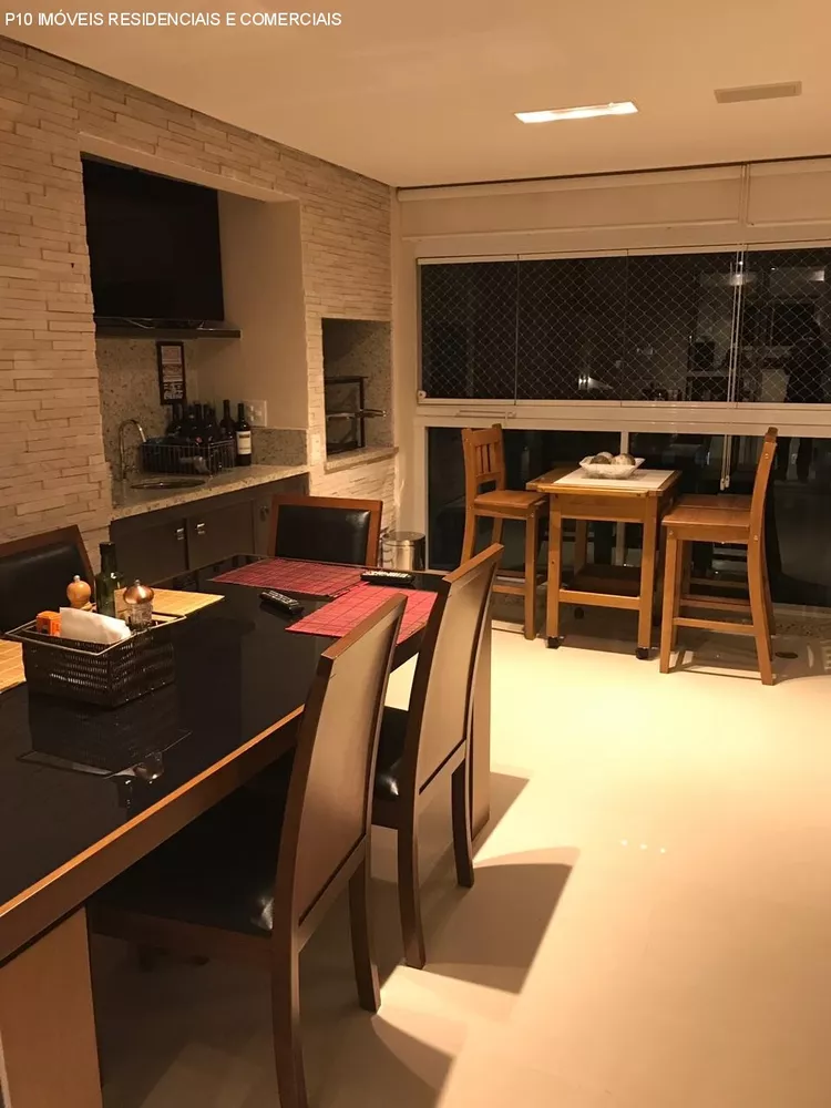Apartamento, 4 quartos, 204 m² - Foto 1