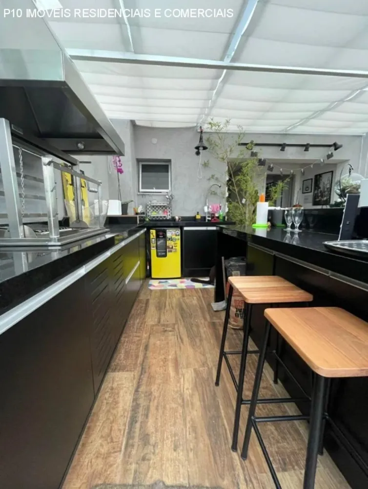 Cobertura, 3 quartos, 168 m² - Foto 2