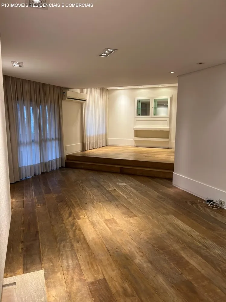 Apartamento, 4 quartos, 220 m² - Foto 11