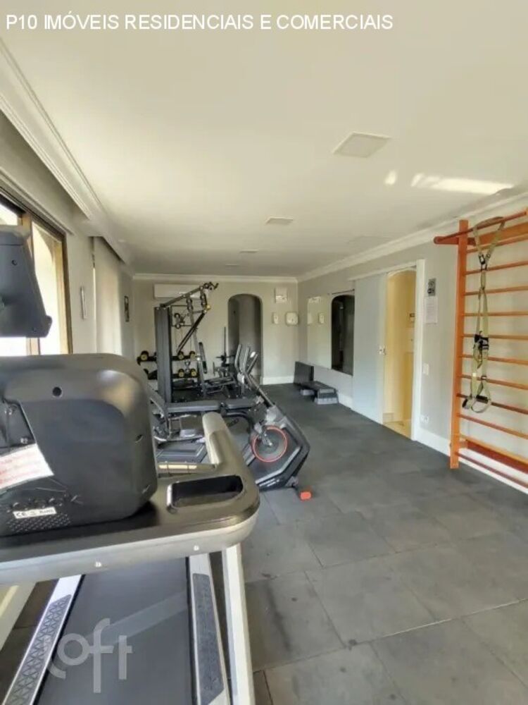 Cobertura, 3 quartos, 221 m² - Foto 2