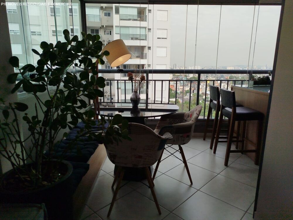 Apartamento à venda com 2 quartos, 81m² - Foto 2