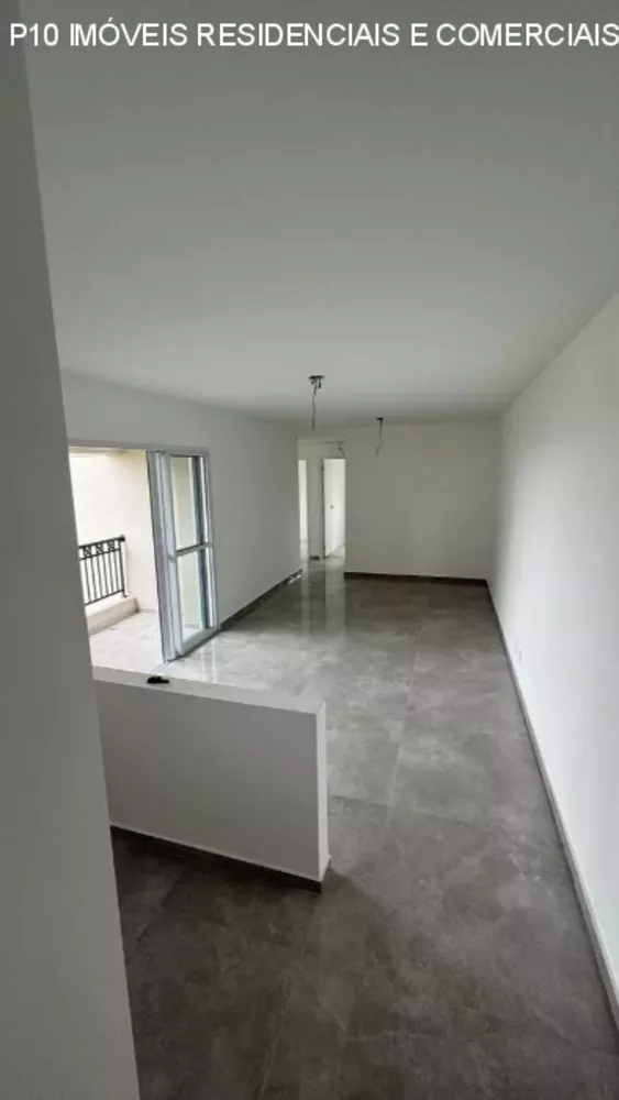 Apartamento à venda com 3 quartos, 76m² - Foto 1