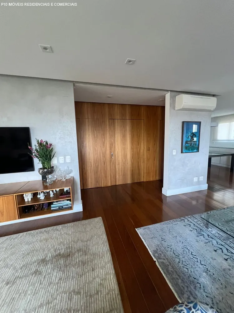 Apartamento, 4 quartos, 244 m² - Foto 11