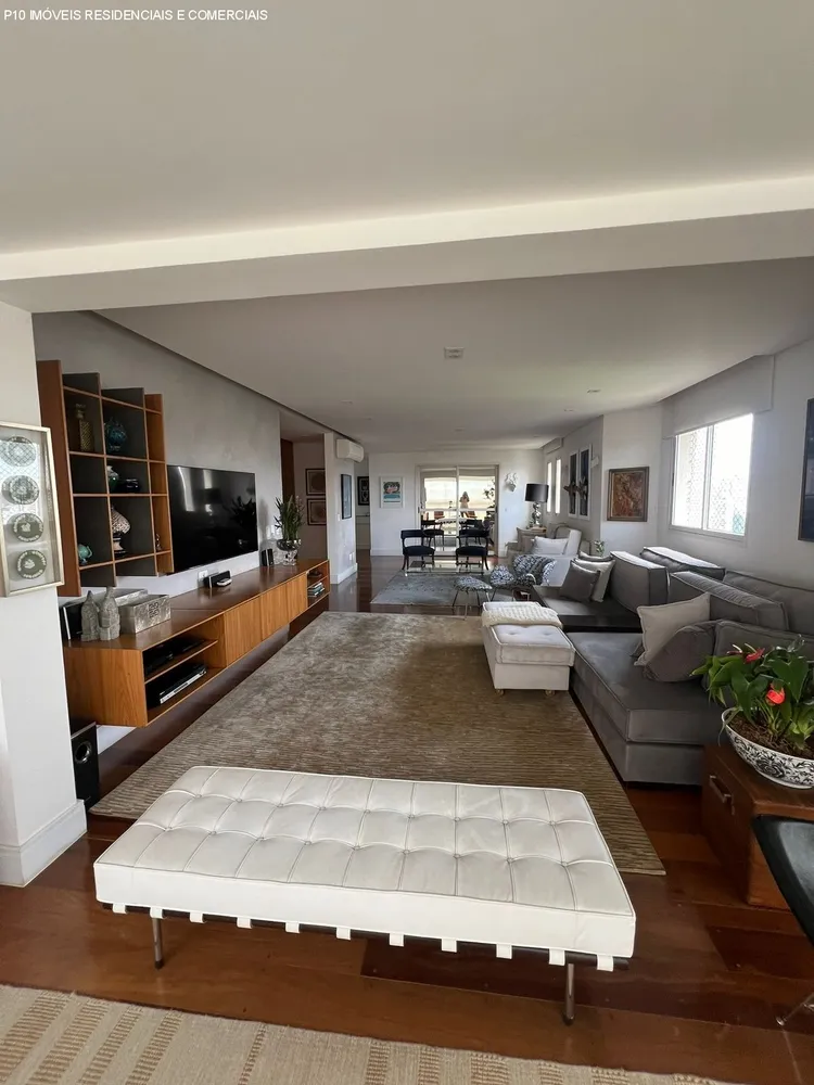 Apartamento, 4 quartos, 244 m² - Foto 1