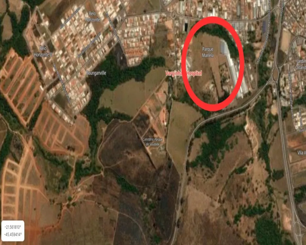 Loteamento e Condomínio - Foto 1