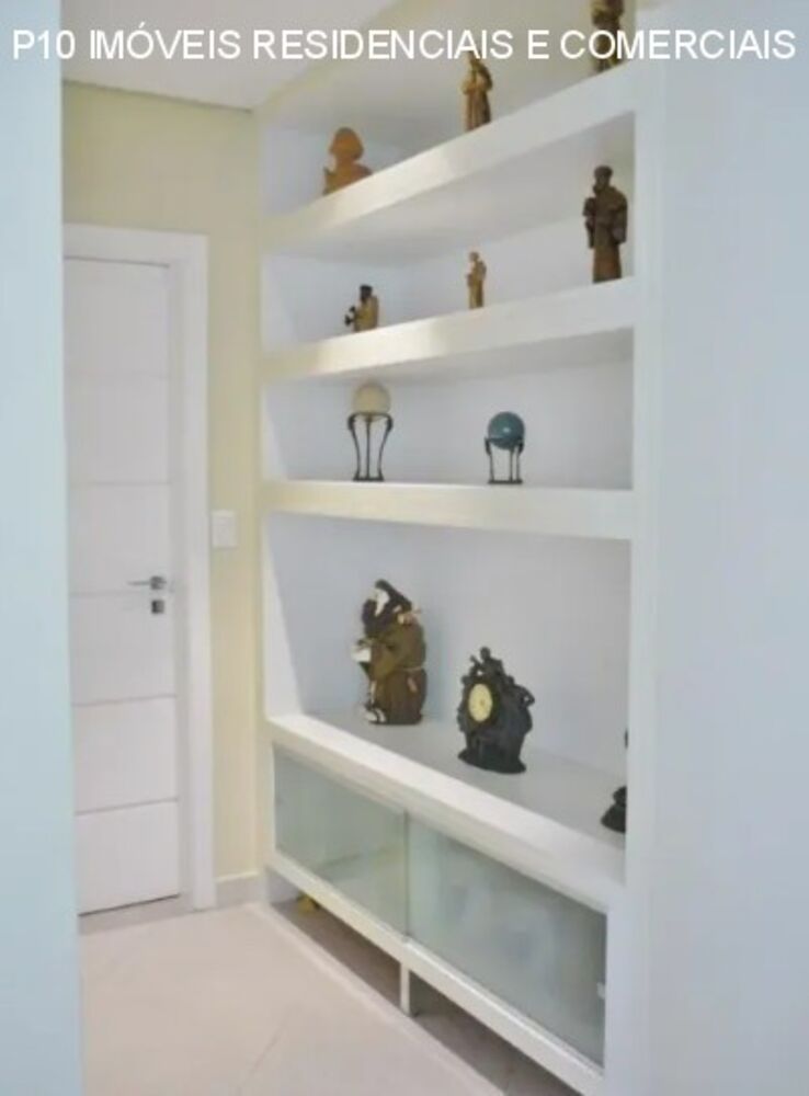 Casa à venda com 3 quartos, 1000m² - Foto 7