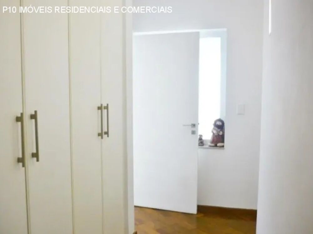 Casa à venda com 3 quartos, 1000m² - Foto 14