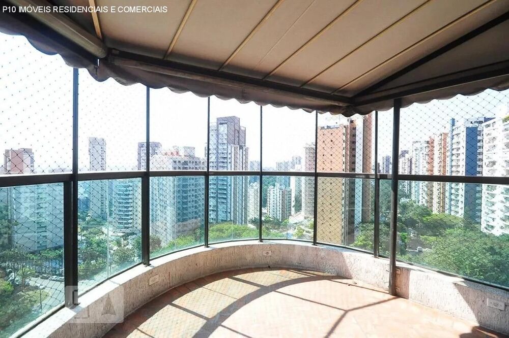 Apartamento, 4 quartos, 236 m² - Foto 1