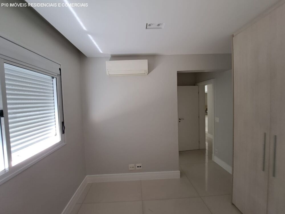 Apartamento à venda com 3 quartos, 168m² - Foto 13